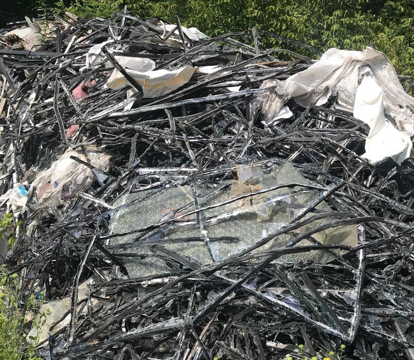 Покупка стекло отходов (тара, оконные рамы, стеклопакеты) + пластик