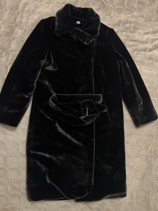 Шубка нова тепла