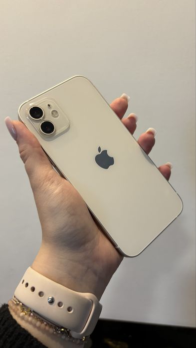 iPhone 12, 128GB, biały, stan bardzo dobry