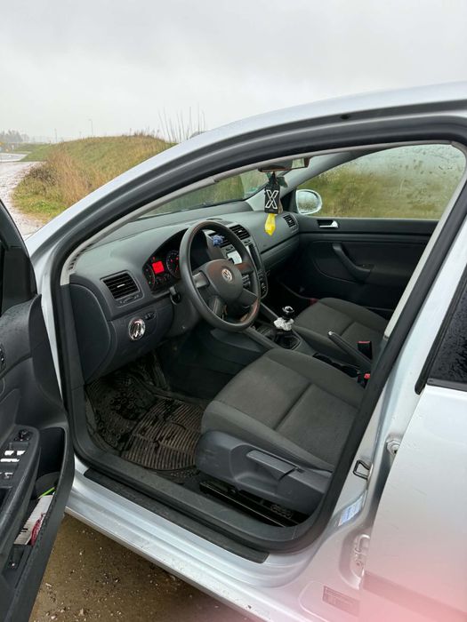 Golf 5 , 1.4 benzyna