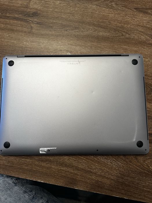 Macbook 15 pro 15”