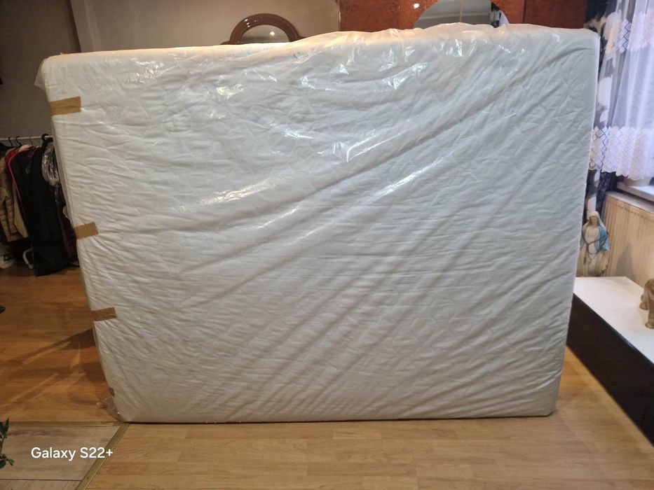 Sprzedam matelac nowy