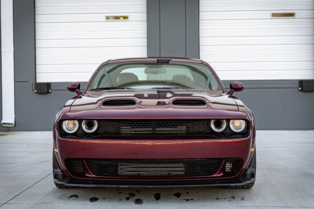 Dodge Challenger      2021