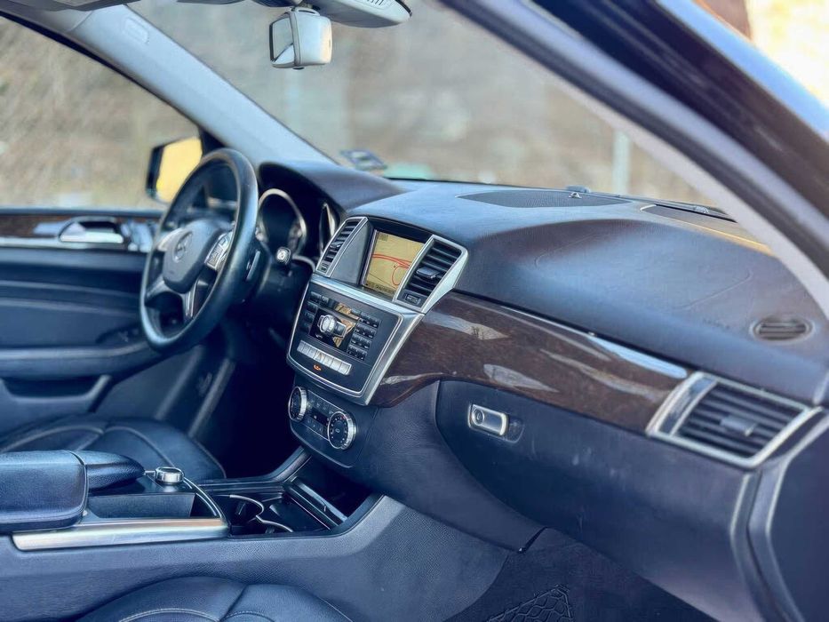 Mercedes-Benz M-Class ML 350      2014