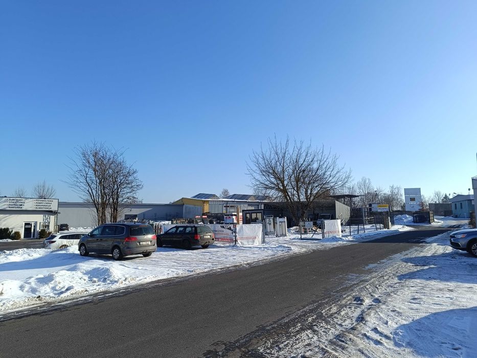 Wynajmę plac w bardzo dobrej lokalizacji - 900 m2