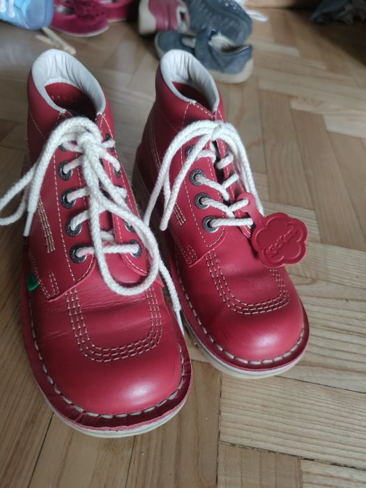 Czerwone buty za kostkę kickers skórzane 38