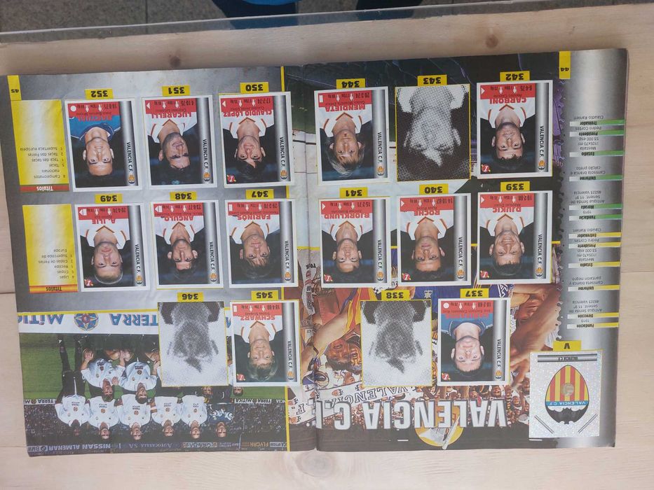 Caderneta antiga equipos de europa 1999