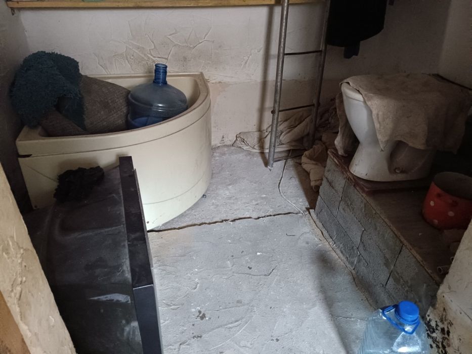 Акція .Власник, продам квартиру пристройку 32м.кв.газ,вода, житловий с