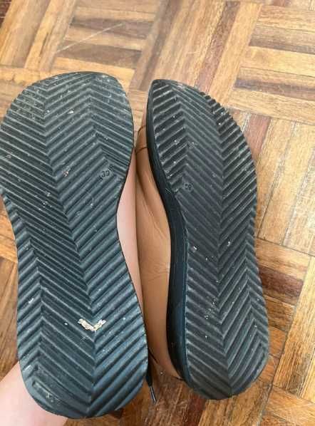 Sapatos estilo ténis