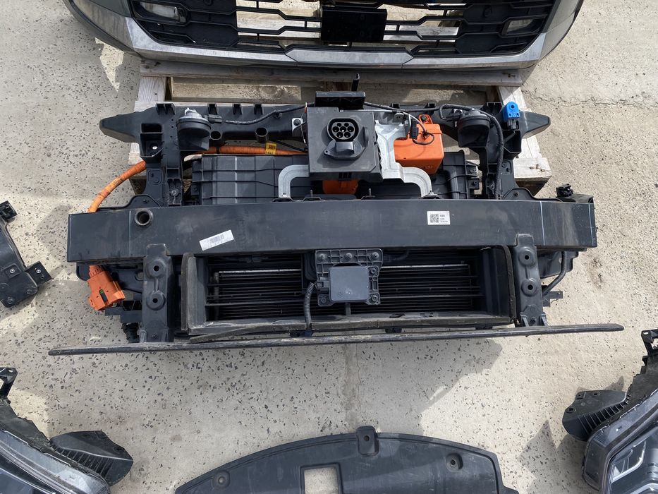 KIA NIRO 2022 - 2025 пачка радіаторів, телевізор, підсилювач, порт