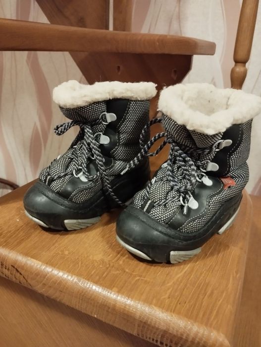 Дитячі зимні ботіночки Demar