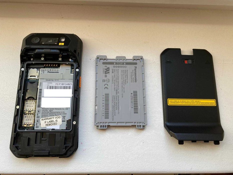 Panasonic Toughpad FZ-F1 Windows 10 16GB Wi-Fi Bluetooth Barcode 2GB