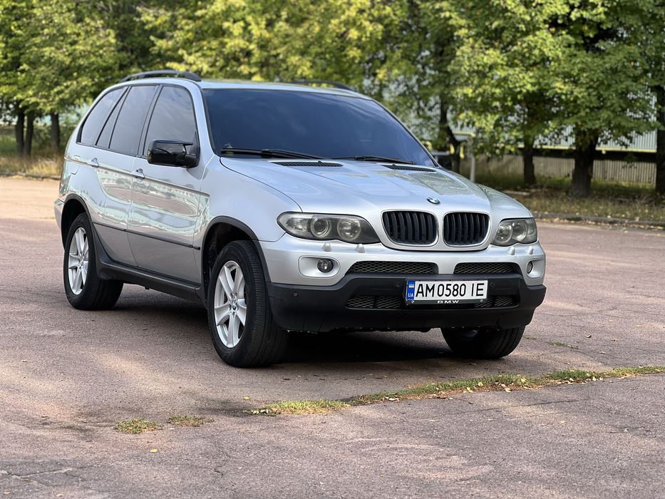 Продам BMW x5 e53