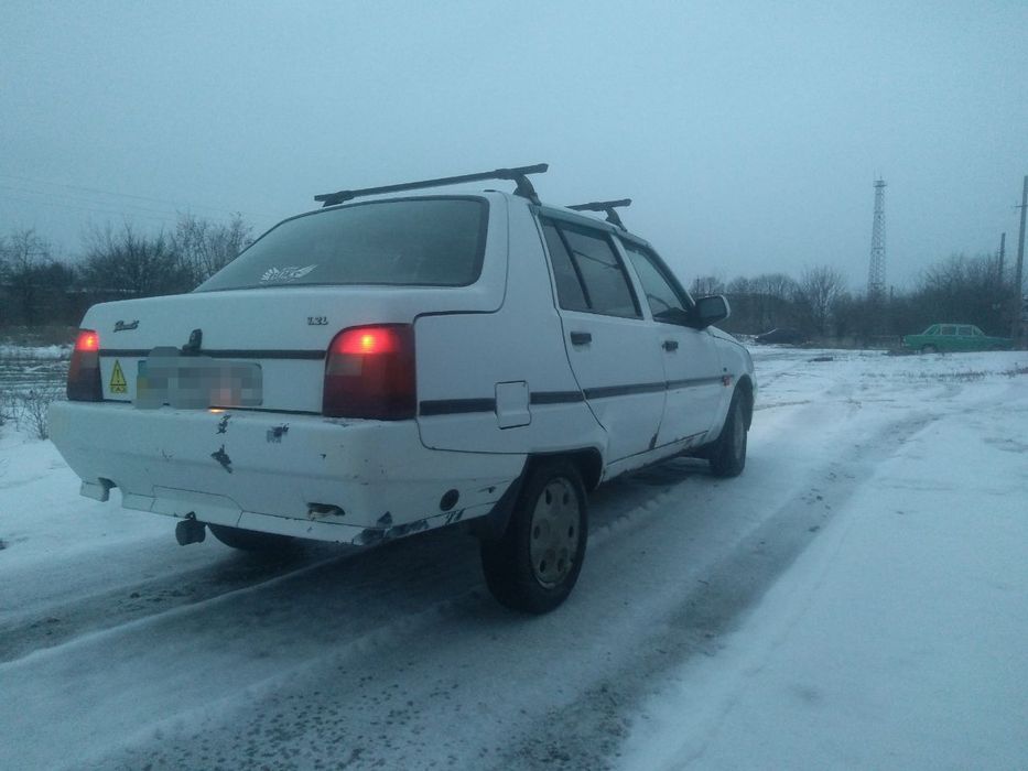 Продам авто "Славута"