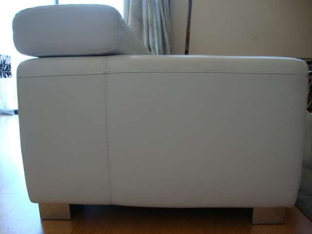 Sofá 3 lugares em Pele Italiana SPACE SOFA