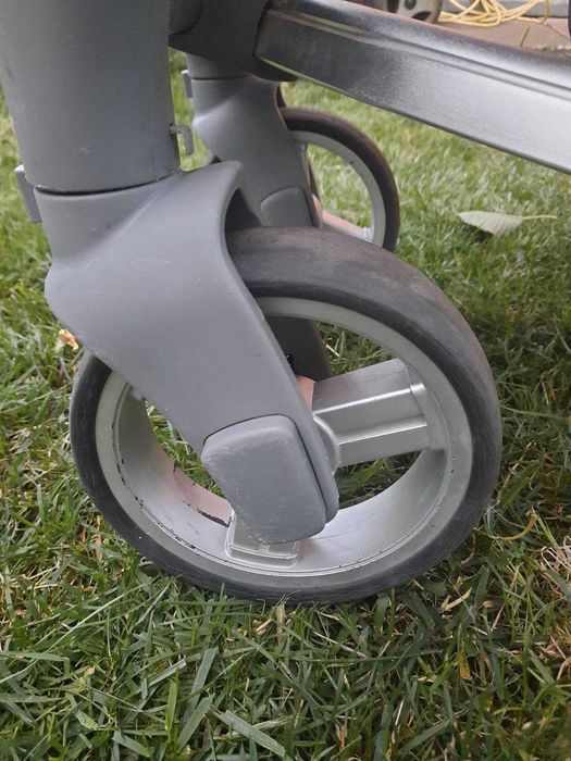 Коляска прогулянкова Carrello Vista Steel Grey