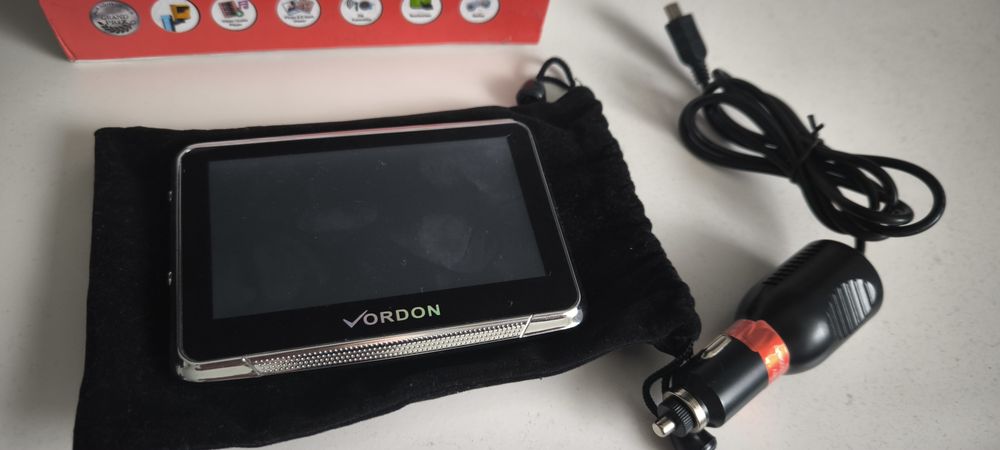 Nawigacja GPS Vordon 4,5", dotykowy wyświetlacz