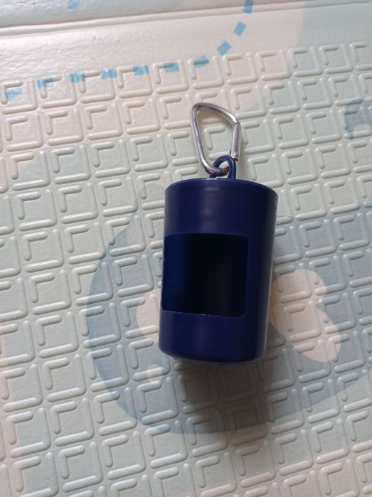 Контейнер для пакетів собачих