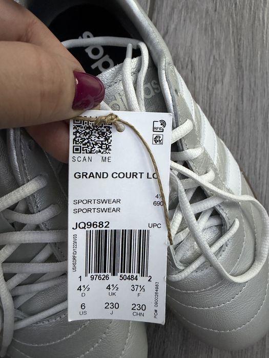 кеди Adidas, серебристі, 36 р. нові