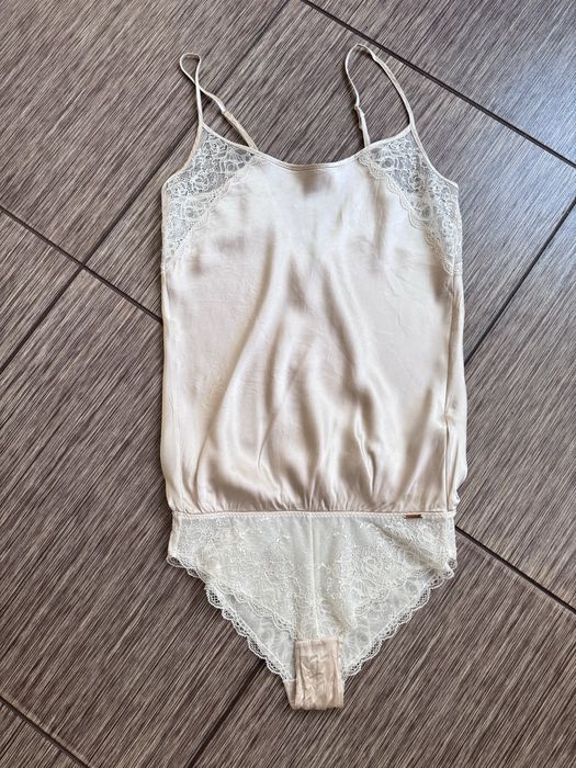 ніжний боді зі вставками мережива на тоненький брителях Autograph