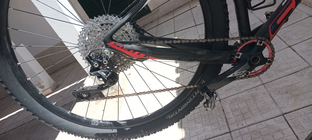 Scott Scale 930 carbono