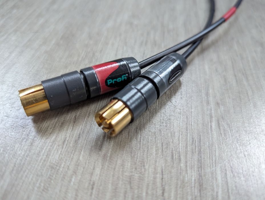 RCA Mogami 2803, Neutrik Profi, 0,5m Rumia • OLX.pl