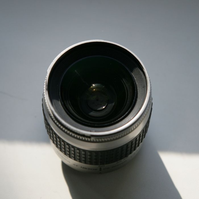 Nikon 28-80 3.3-5.6 III
