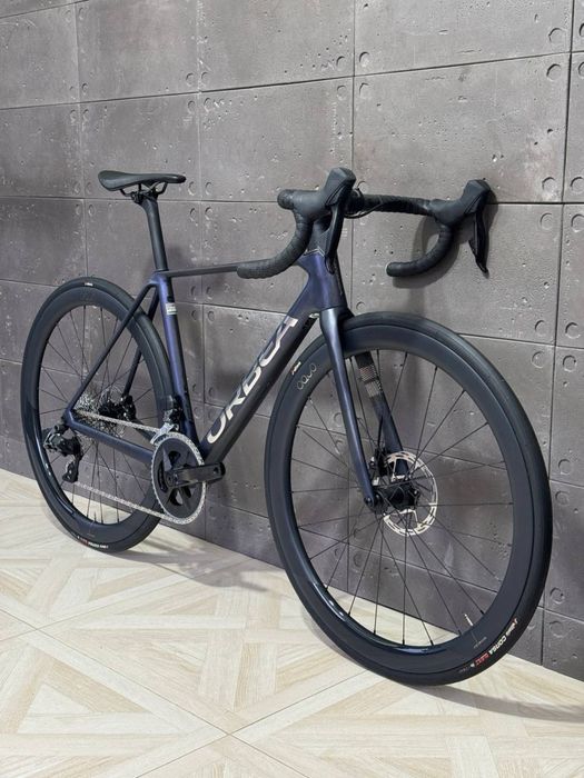 Шосейний велосипед Orbea Orca M31E LTD PWR