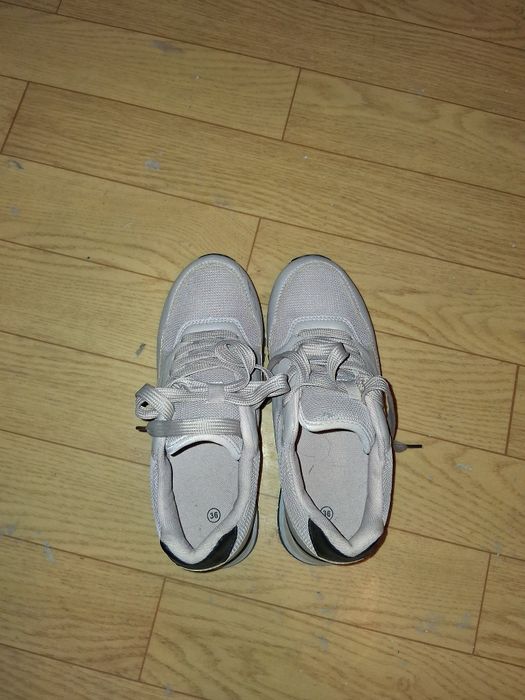 Spszedam buty Damskie