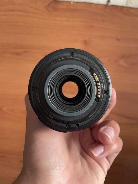 Canon 55-250mm 4 - 5.6 IS