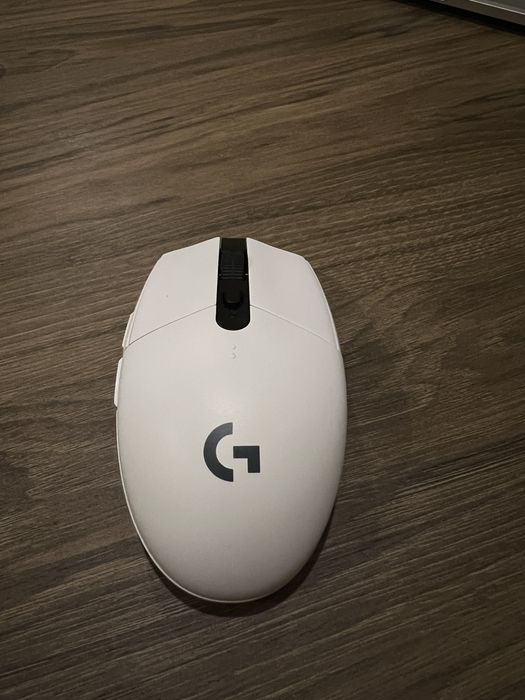 Миша Logitech G305