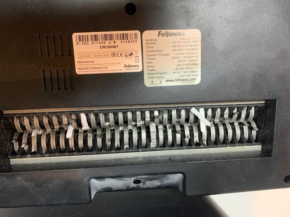 Fellowes P-30C P30 Niszczarka do papieru dokumentów 6 arkuszy P4