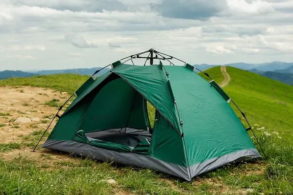 Namiot kempingowy 3-4 osobowy, wodootporny