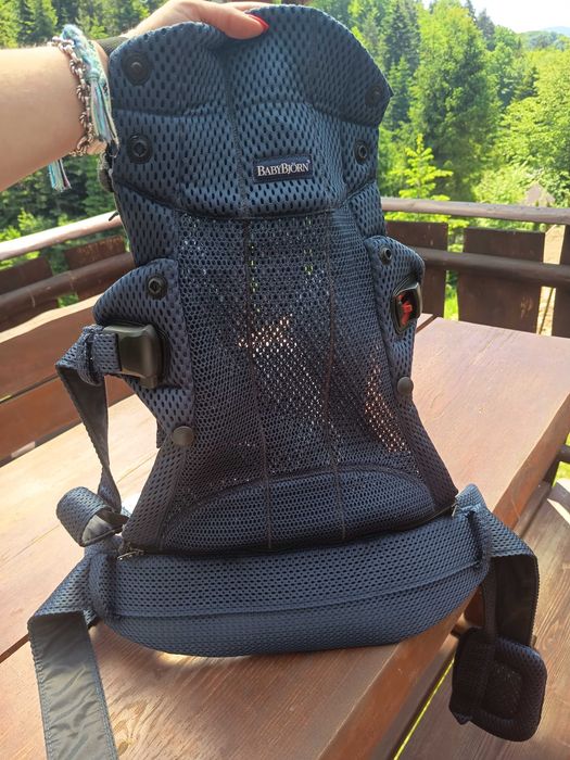 SPRZEDAM NOSIDEŁKO BABYBJORN HARMONY - kolor granatowy