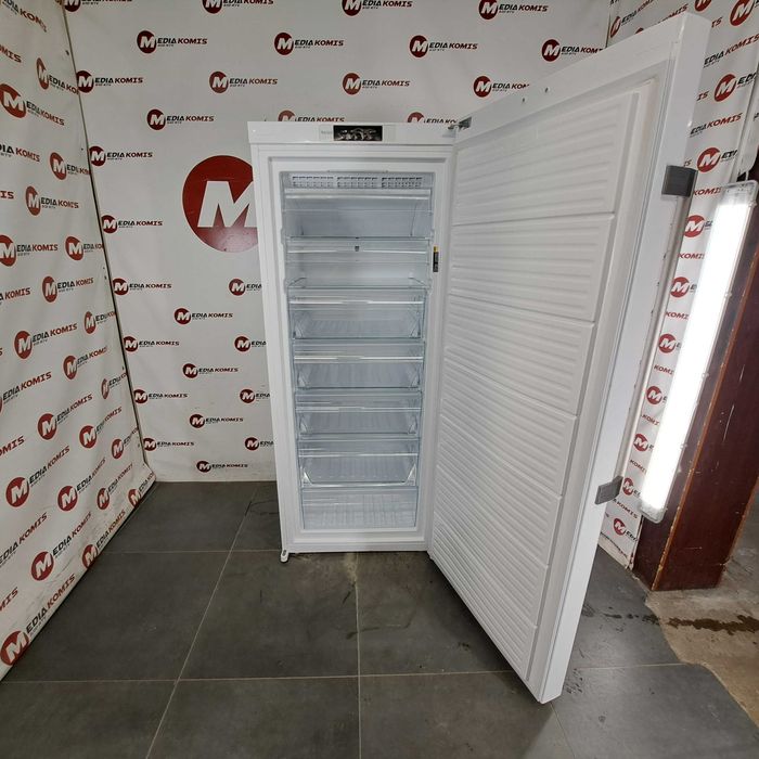 Zamrażarka Bauknecht GKN 272 A3+ [12m-cy gwar]D/175cm wys/309l/40dB[2]