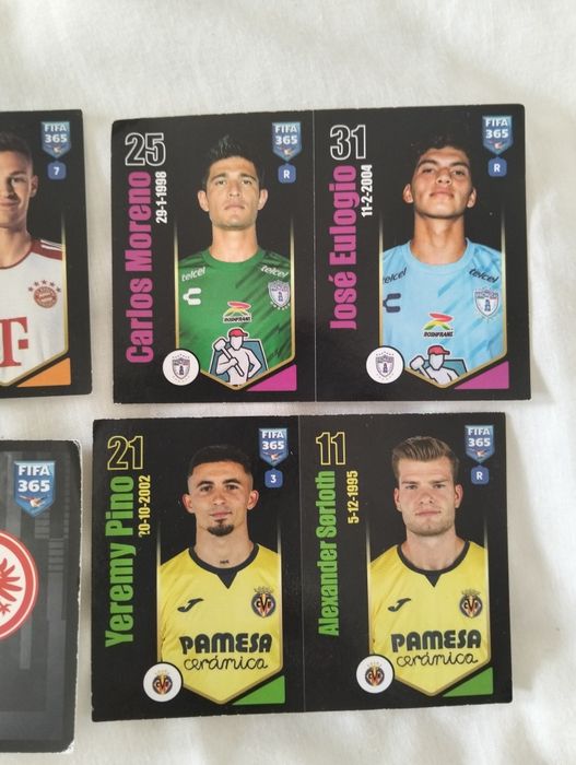 Cartas colecionáveis FIFA 365