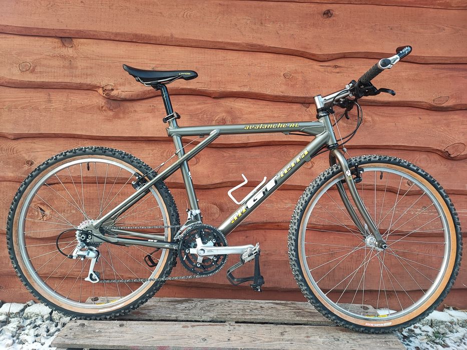 Rower górski GT Avalanche AL 26" Shimano Deore XT LX DX Retro MTB