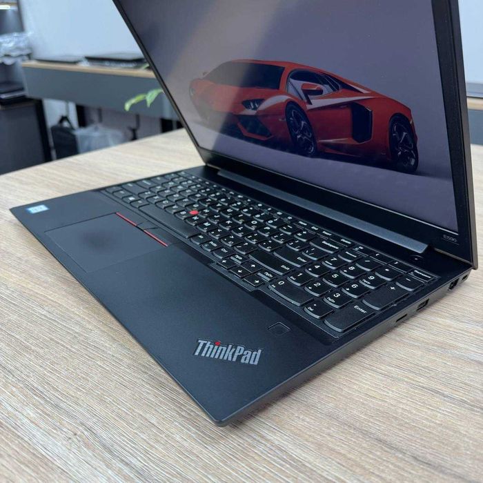 Lenovo Thinkpad e590