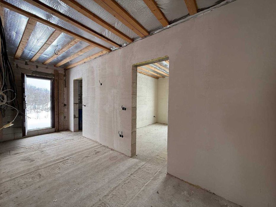 Продаж будинку в селі Іваниківка