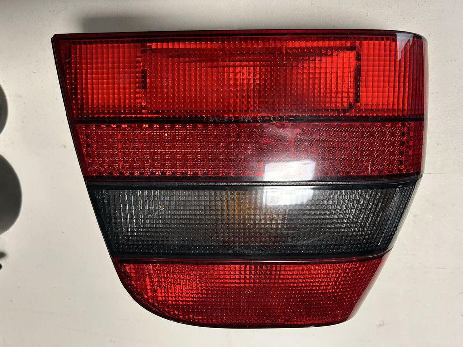 VW Polo optica farol traseiro esquerdo Original