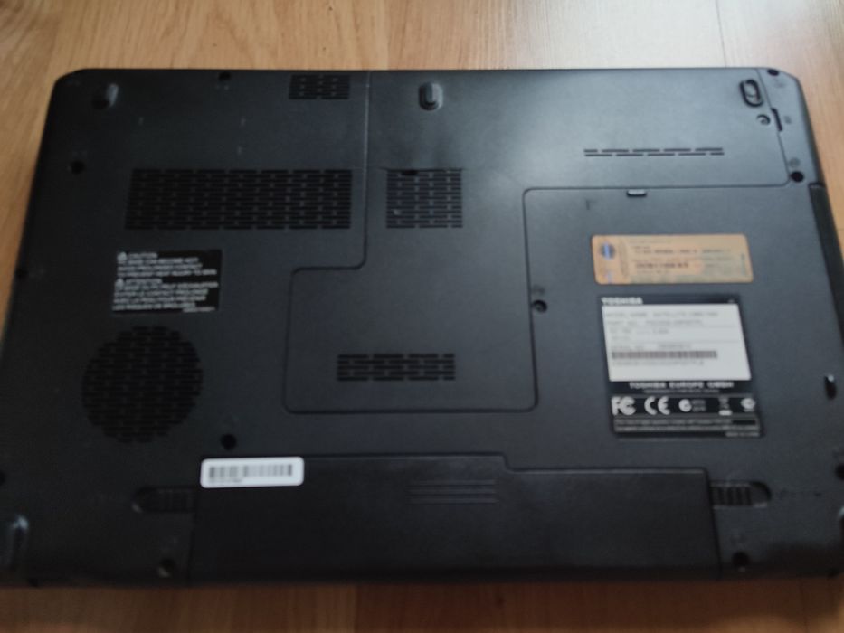 Toshiba Satellite c660 -1M4