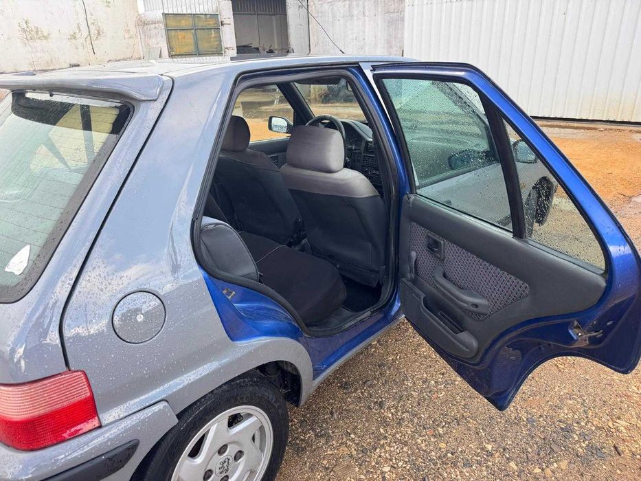 Peugeot 106 / gasóleo / pintura nova