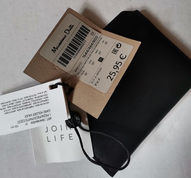 Portfel card holder Massimo Dutti.
Oryginalny, nowy! W całości wykona