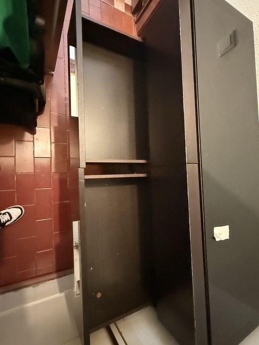 Vendo comoda  marrom