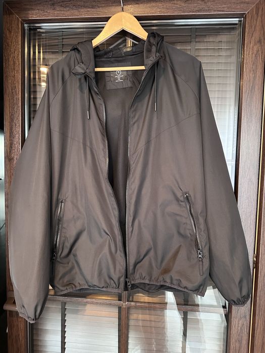 Чоловіча вітровка розмір L (підкладка сіточка) з капюшоном