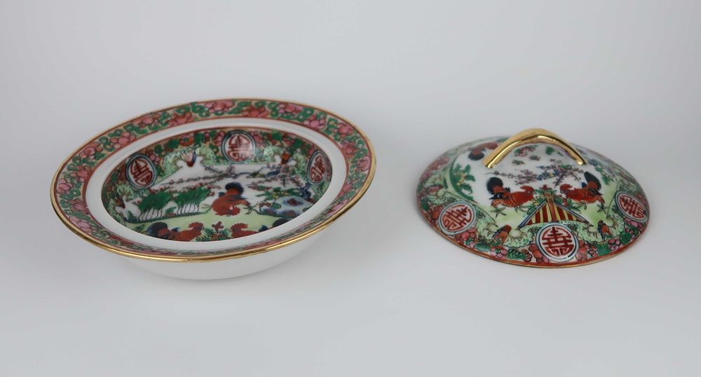 Manteigueira porcelana da China - Galos
