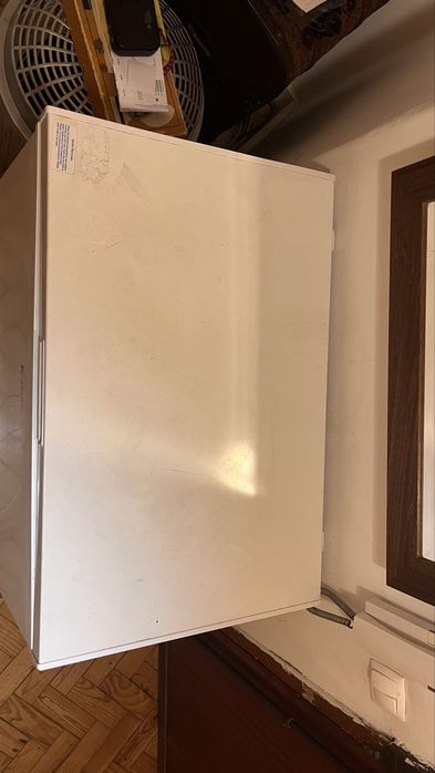 Arca Horizontal Kunft KCF9121N 198 L— Excelente Estado