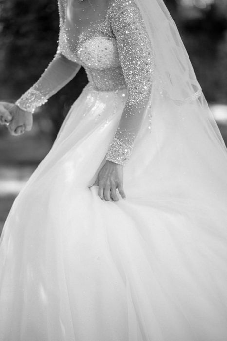 Продам ніжну весільну сукню KADENS