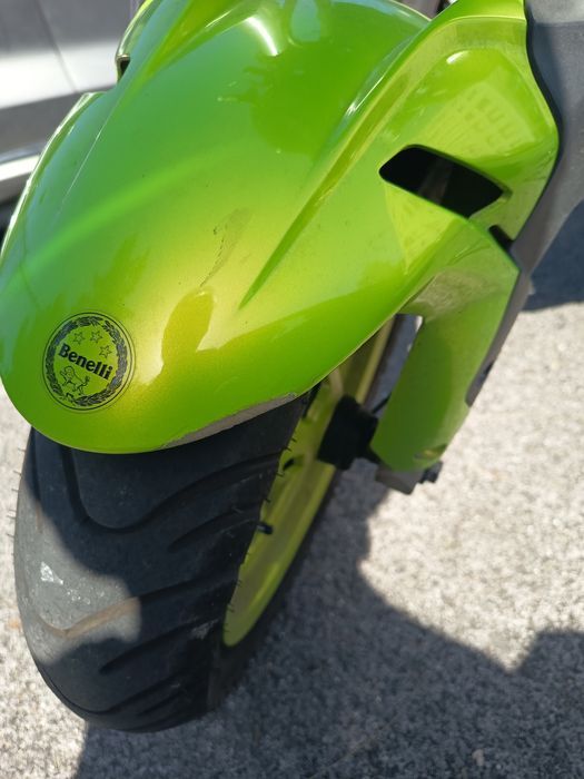 Benelli TNT 125 2021