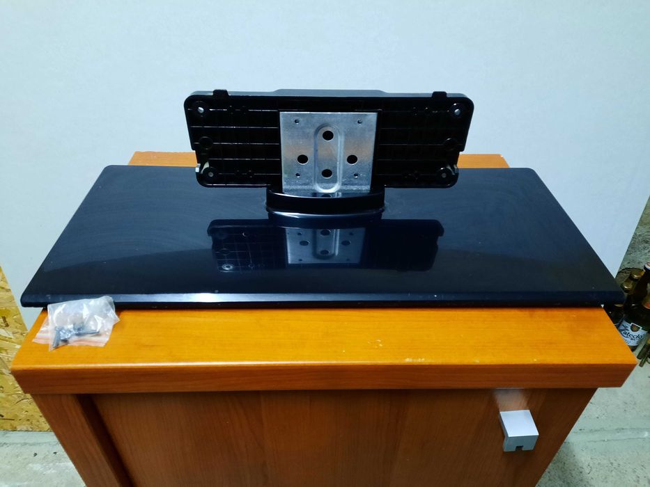 Stopa,podstawa do telew. SHARP LC40SH340E. Stan bardzo ładny.
